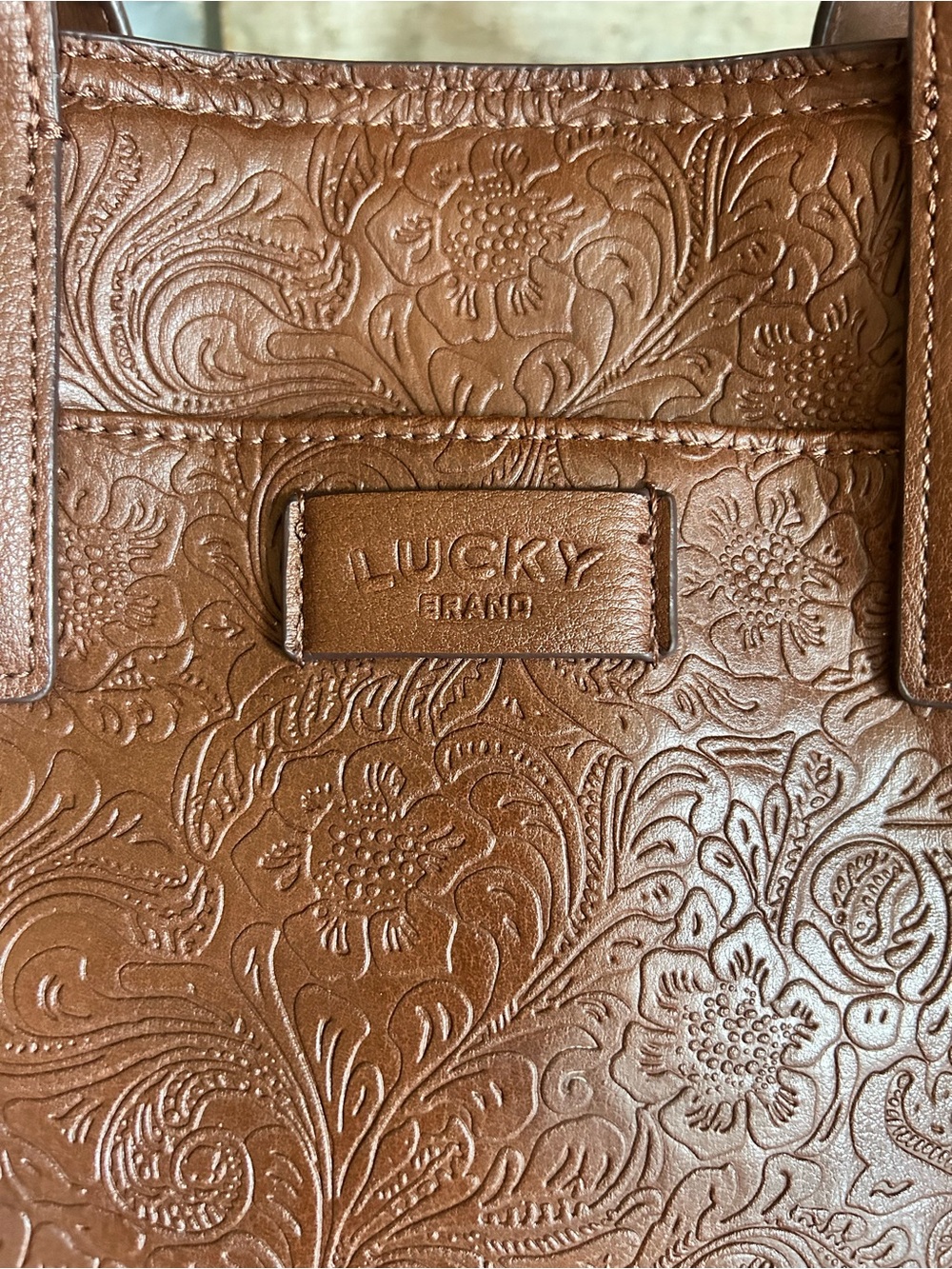 🍀EUC Lucky Brand Brown Floral Embossed Tote Carryall Shoulder Crossbody Bag - Picture 6 of 16